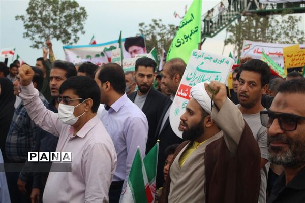 راهپیمایی ۲۲ بهمن در بندرعباس