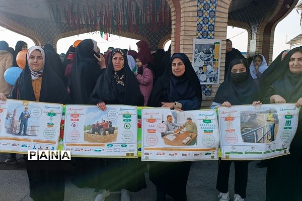 خروش مردم فشافویه در جشن پیروزی انقلاب اسلامی