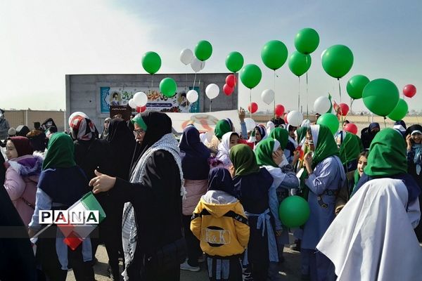 خروش مردم فشافویه در جشن پیروزی انقلاب اسلامی