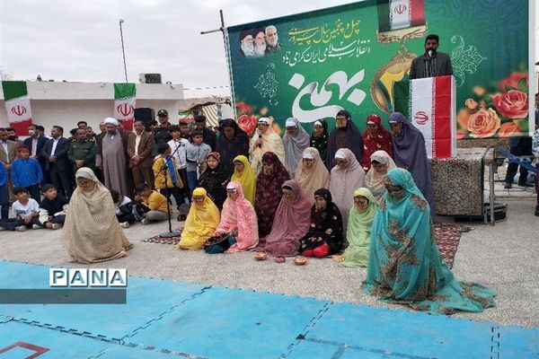 موج وحدت مردم حاجی‌آباد در راهپیمایی ۲۲ بهمن