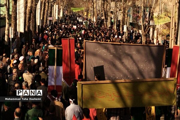 راهیپمایی 22 بهمن در شهرستان مینودشت