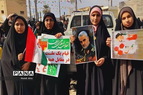 حضور پرشور دانش‌آموزان و فرهنگیان بهبهانی در راهپیمایی یوم الله 22 بهمن ماه