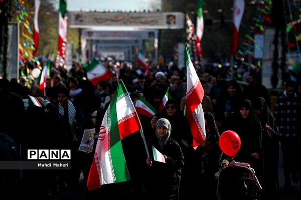 راهپیمایی ۲۲ بهمن در تهران