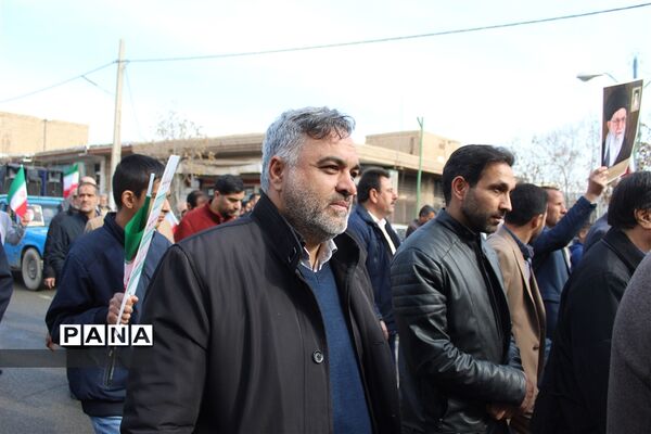 برگزاری راهپیمایی باشکوه ۲۲بهمن ماه در شهر جوادآباد