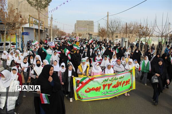 برگزاری راهپیمایی باشکوه ۲۲بهمن ماه در شهر جوادآباد