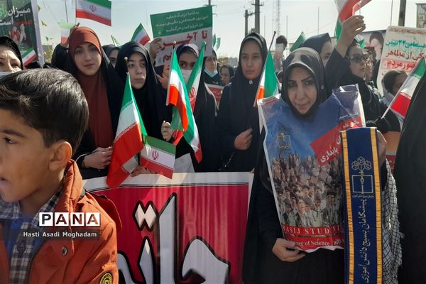 راهپیمایی باشکوه یوم‌الله ۲۲ بهمن در شهرستان ملارد