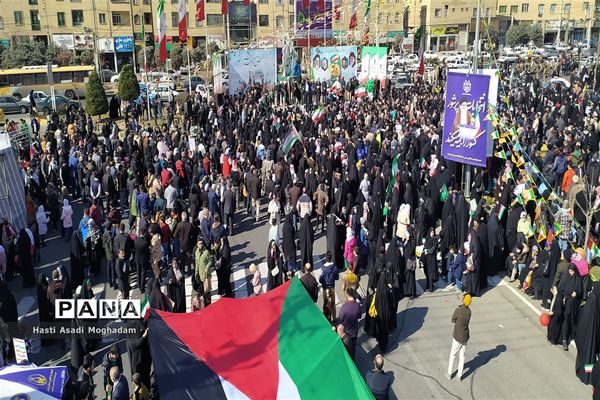 راهپیمایی باشکوه یوم‌الله ۲۲ بهمن در شهرستان ملارد