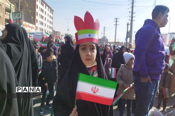 راهپیمایی باشکوه یوم‌الله ۲۲ بهمن در شهرستان ملارد