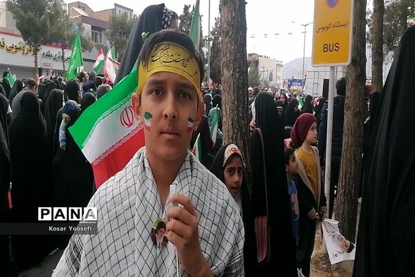 حضور مردم غیور بیرجندی در راهپیمایی یوم الله 22 بهمن
