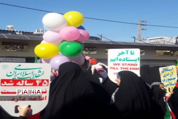 برگزاری راهپیمایی ۲۲ بهمن در شهرستان محمودآباد