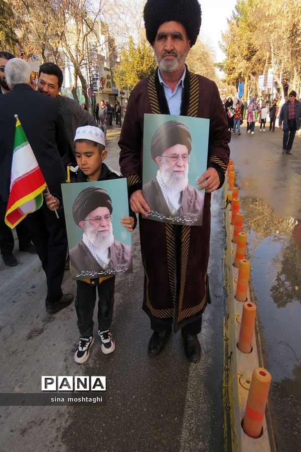 راهپیمائی ۲۲بهمن ماه۱۴۰۲ با حضور پرشور شهروندان شهرستان بجنورد