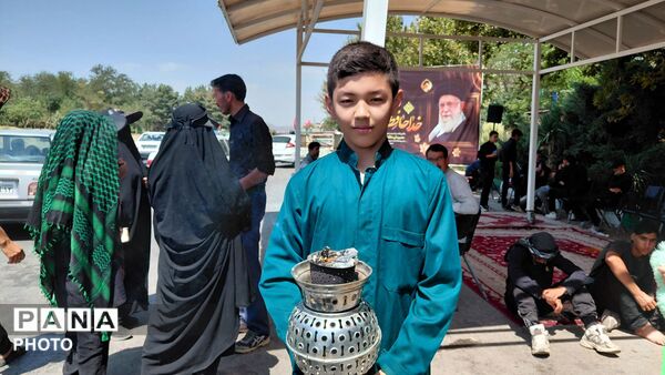 کاروان‌های پیاده در مسیر مشهدالرضا، قلب‌ها سوی حرم پر می‌کشد 