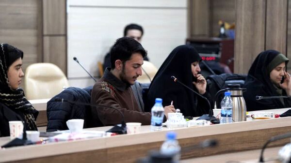 گردهمایی نویسندگان موسسه رهنمای اهل قلم