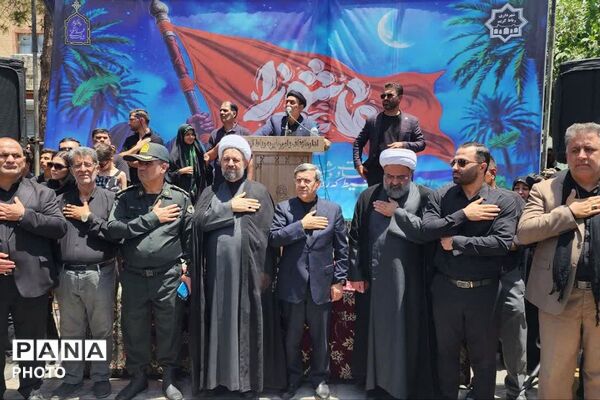 هنگامی که خورشیدِ عصر عاشورا، بر پیکرِ تشنه و بی‌کسی فرود آمد...