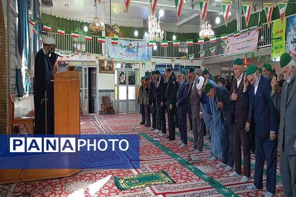 اقامه نماز عبادی،سیاسی جمعه همزمان با ایام دهه فجر در شهر بار نیشابور