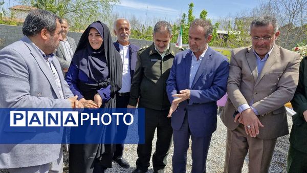 آیین کلنگ‌زنی دبیرستان دخترانه افراسیابی در محمود‌آباد 