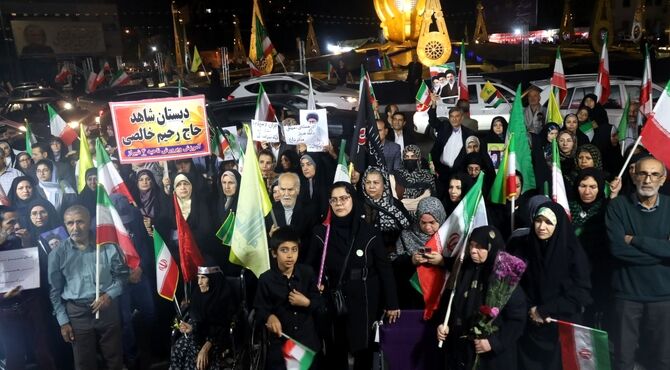 اجتماع بزرگ معلمان کشور دوست شیرازی