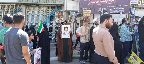 راهپیمایی روز قدس همراه با تشییع پیکر شهید صداقت در قم