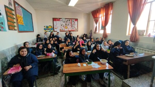 ۱۳ آبان روز دانش آموز و شهادت حضرت فاطمه زهرا در مدرسه مهندس رحمانی فرد ناحیه ۱ مشهد مقدس