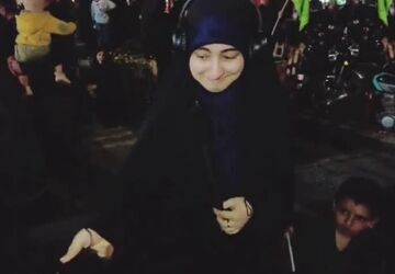 قولی که نوجوانان به رهبر شهید می دهند