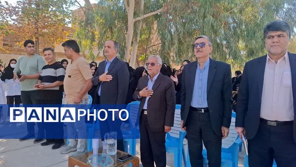 برگزاری جشن علمی شیمی در دبیرستان حضرت زینب(س) بهاباد