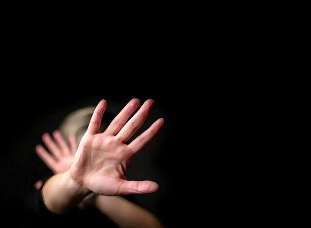  اثرات مخرب خشونت بر کودکان نیاز به آگاهی و حمایت فوری  دارد