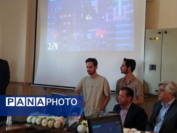  ششمین جلسه پروژه مهر ناحیه ۶ در هنرستان دارالفنون