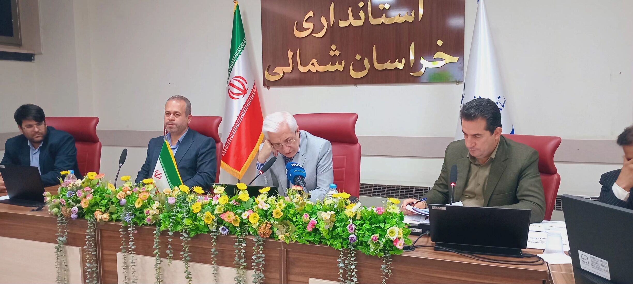 برگزاری جلسه شورای آموزش و پرورش در استانداری