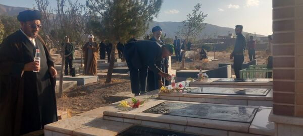 غبارروبی مزار شهدای روستای سربالا 