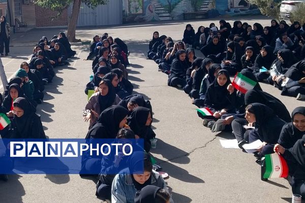 روزی برای دانش آموزان