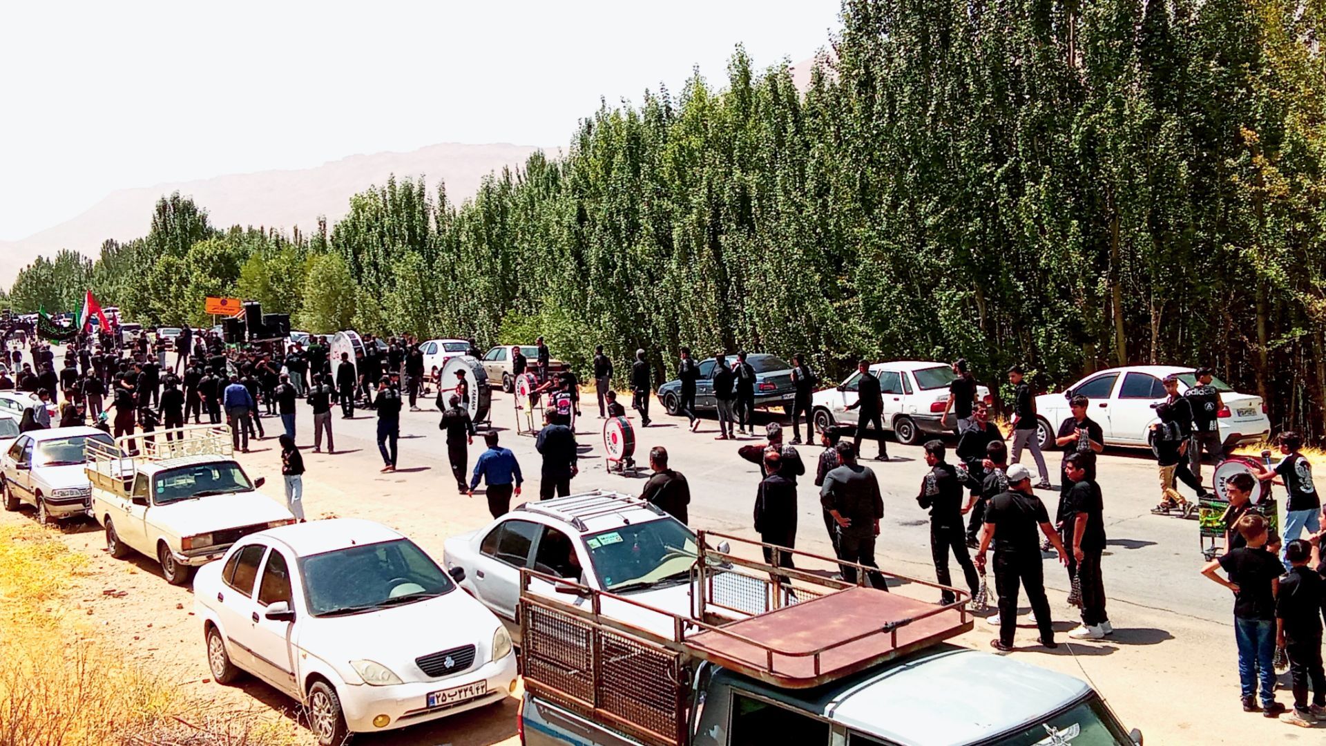 مراسم باشکوه روز عاشورا در دستنا
