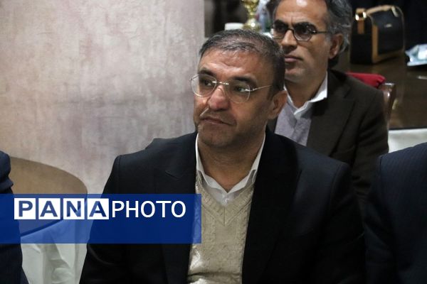 مراسم تجلیل از مادران، همسران شهدا و بانوان جانباز فرهنگی آذربایجان شرقی