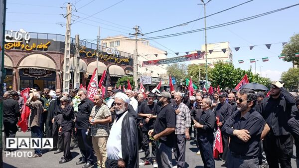 اجتماع باشکوه جاماندگان اربعین‌حسینی در فردیس 