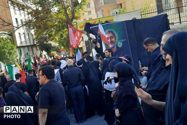 وداع با پیکر داماد رهبر شهید انقلاب