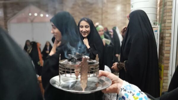  اعتکاف دانش آموزی در مدارس دشتستان 