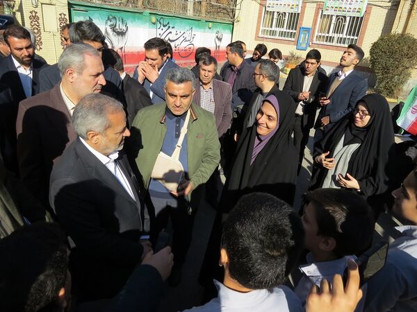 کلنگ زنی نمازخانه مدرسه پسرانه تیزهوشان بجنورد