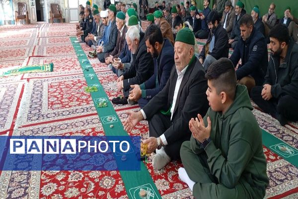 اقامه نماز عبادی،سیاسی جمعه همزمان با ایام دهه فجر در شهر بار نیشابور