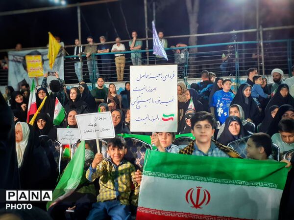 نهمین کنگره شهدا با گرامیداشت ۱۱۰۰ شهید فرهنگی و دانش‌آموزی منطقه ۱۶ تهران