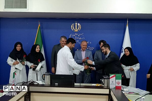 تجلیل از مدافعان سلامت در آموزش و پرورش شهریار