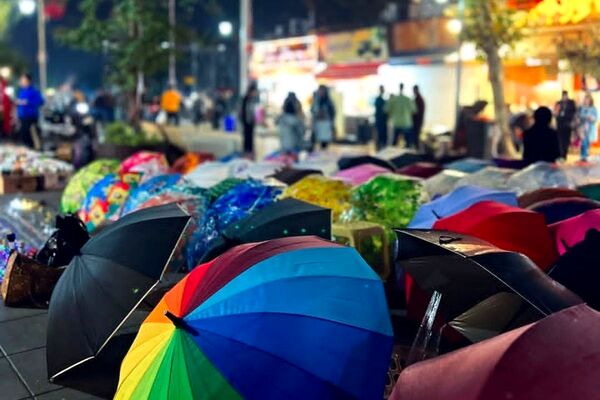 هرچه می‌گذرد، بیشتر به شبی سردتر و طولانی‌تر نزدیک می‌شویم
