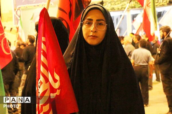 خروش نسل ولایت در سوگ رهبر شهید؛ فرهنگیان و دانش‌آموزان هم‌صدا شدند