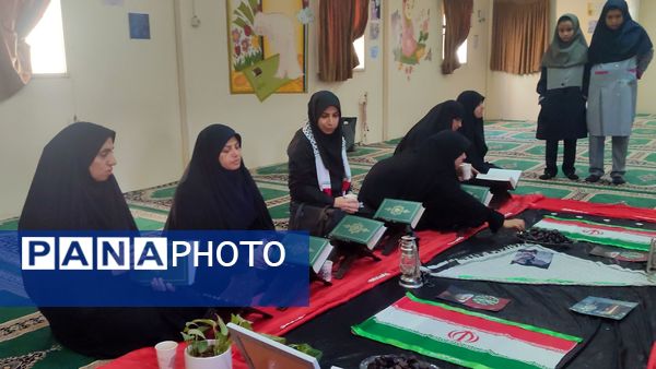 مراسم بزرگداشت شهید سید حسن نصرالله در دبستان شاهد حاج تقی آقا بزرگ ناحیه یک مشهد