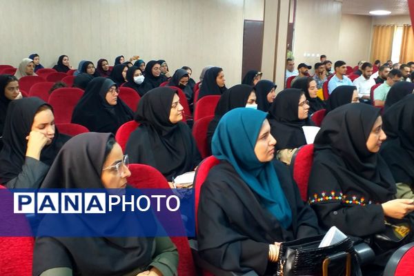 برگزاری دوره توانمند سازی سربازمعلمان و طلاب وظیفه قطب ۳ به میزبانی ملارد