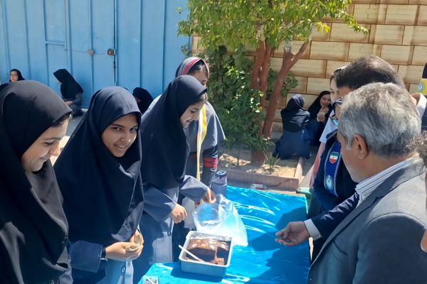 بازارچه‌ای به نیت مهرورزی 