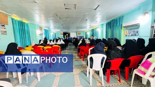 مراسم بزرگداشت مقام معلم در جزیره هرمز