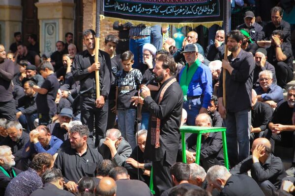 عزاداری رحلت پیامبر(ص) و شهادت امام حسن(ع) در صحن آستان مقدس سلطانعلی(ع) مشهداردهال کاشان