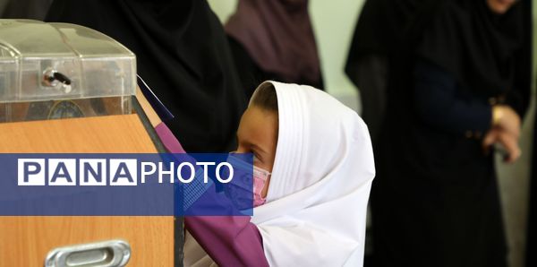 جشن عاطفه‌ها، فرصتی برای مرور درس مهرورزی و همدلی