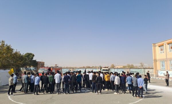 آیین نواختن زنگ پدافند غیرعامل