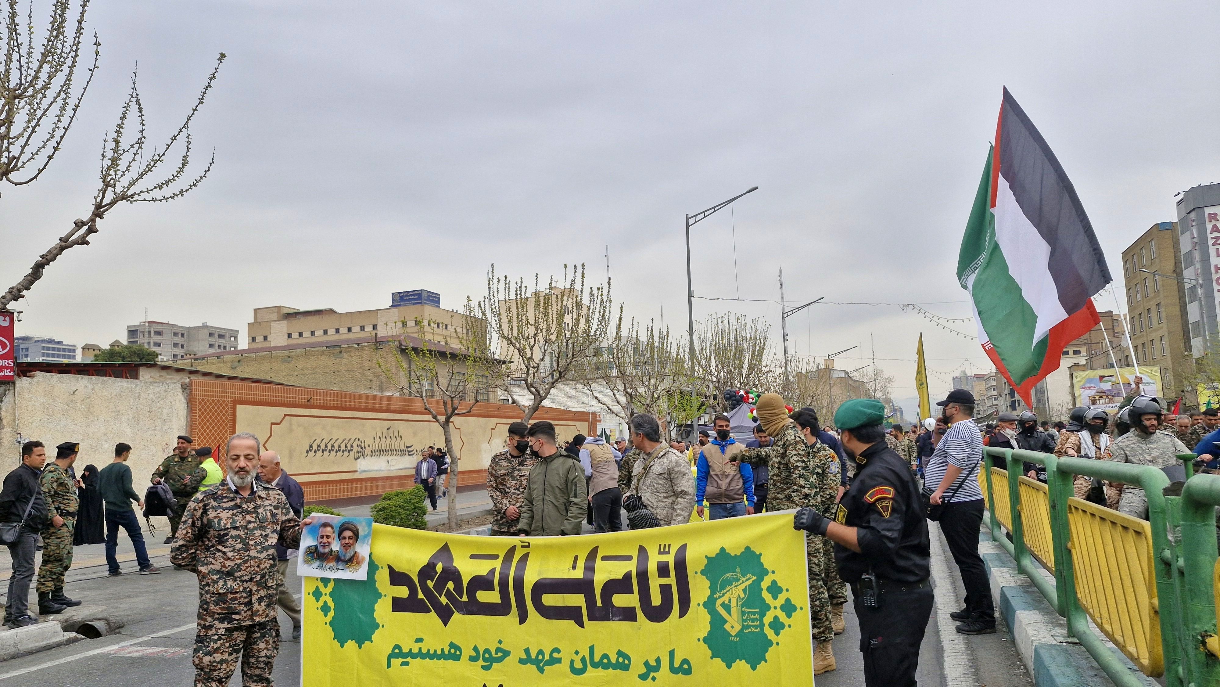 راهپیمایی جهانی قدس در جای جای ایران و جهان برگزار شد