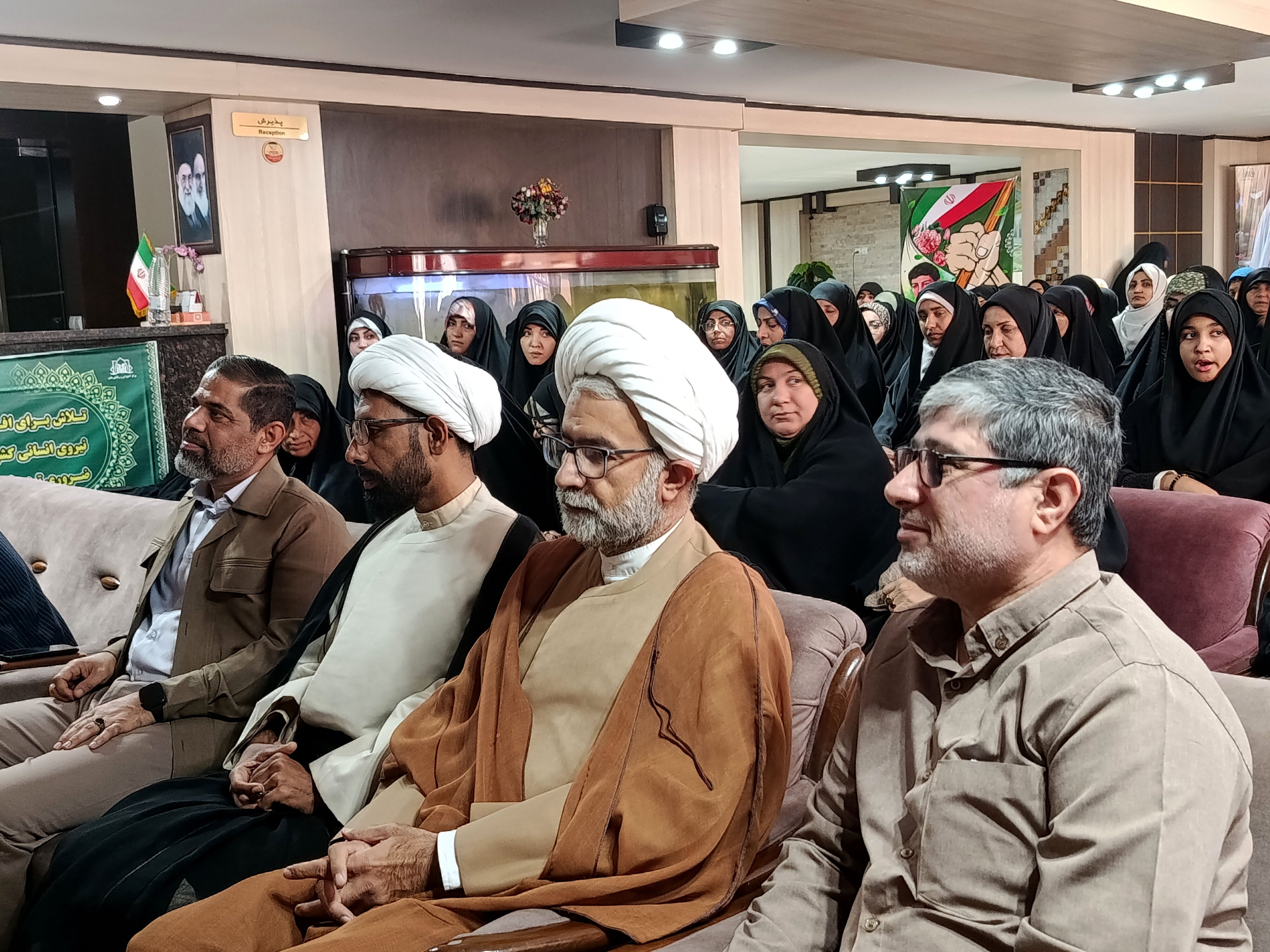 جلسه بصیرتی و سیاسی در راستای جهاد تبیین